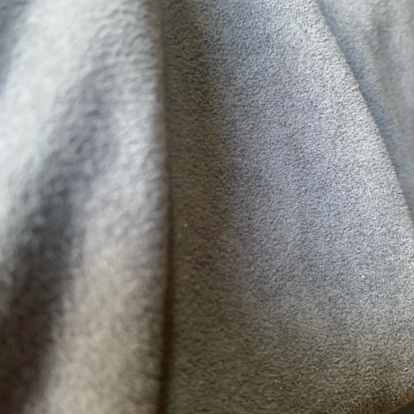 Gray suit super soft - Picture 4 of 4